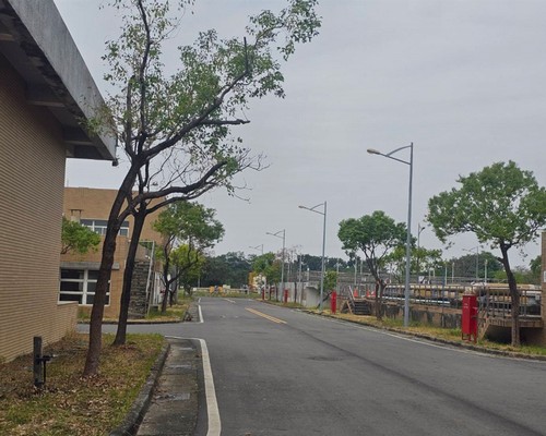 台南樹木修剪, 台南樹木清運, 台南環境清理, 台南除草景觀工程, 台南重劃土地除草, 台南園區空地除草, 
                                    台南除草鋸樹, 台南代客除草, 台南除(割)草作業, 台南割草, 台南除草, 台南割草整地, 台南除草整地, 台南空地除草價格, 台南除草工, 台南整地除草費用, 
                                    台南空地割草, 台南整地除草, 台南空地除草