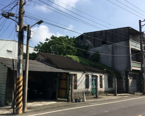 台南除草, 台南環境整理, 台南鋸樹, 台南除草鋸樹, 
                    台南代客除草, 台南除(割)草作業, 台南割草, 台南除草, 台南割草整地, 台南除草整地, 台南除草工, 台南整地除草費用, 台南空地割草, 台南整地除草, 
                    台南空地除草